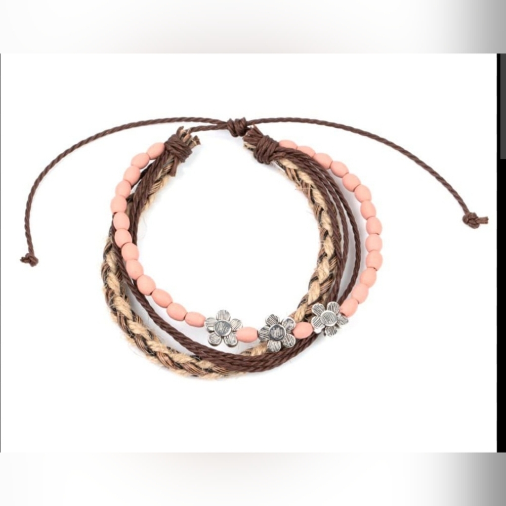 Paparazzi Bracelet ~ Raffia Remix - Pink flowers